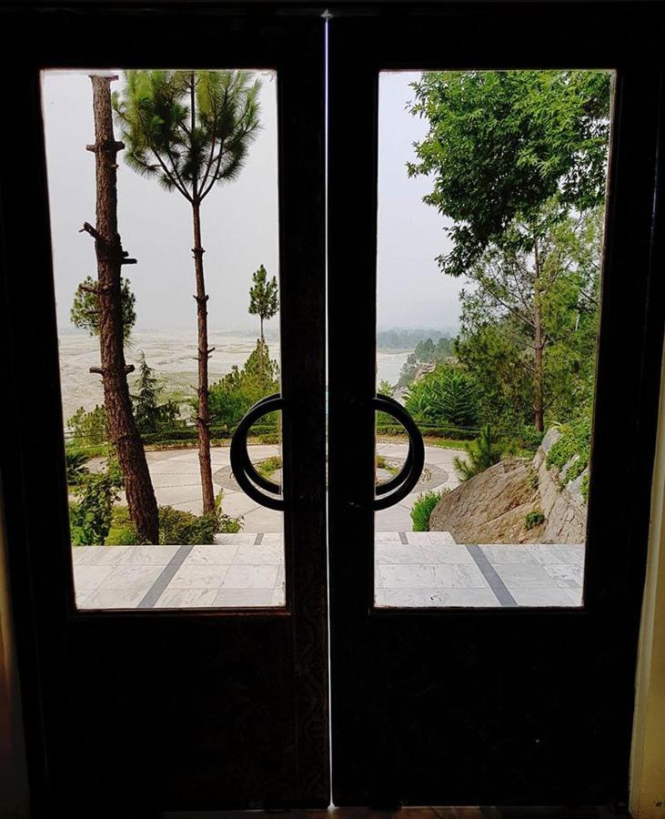 Rock City Resort Mingora Exteriér fotografie